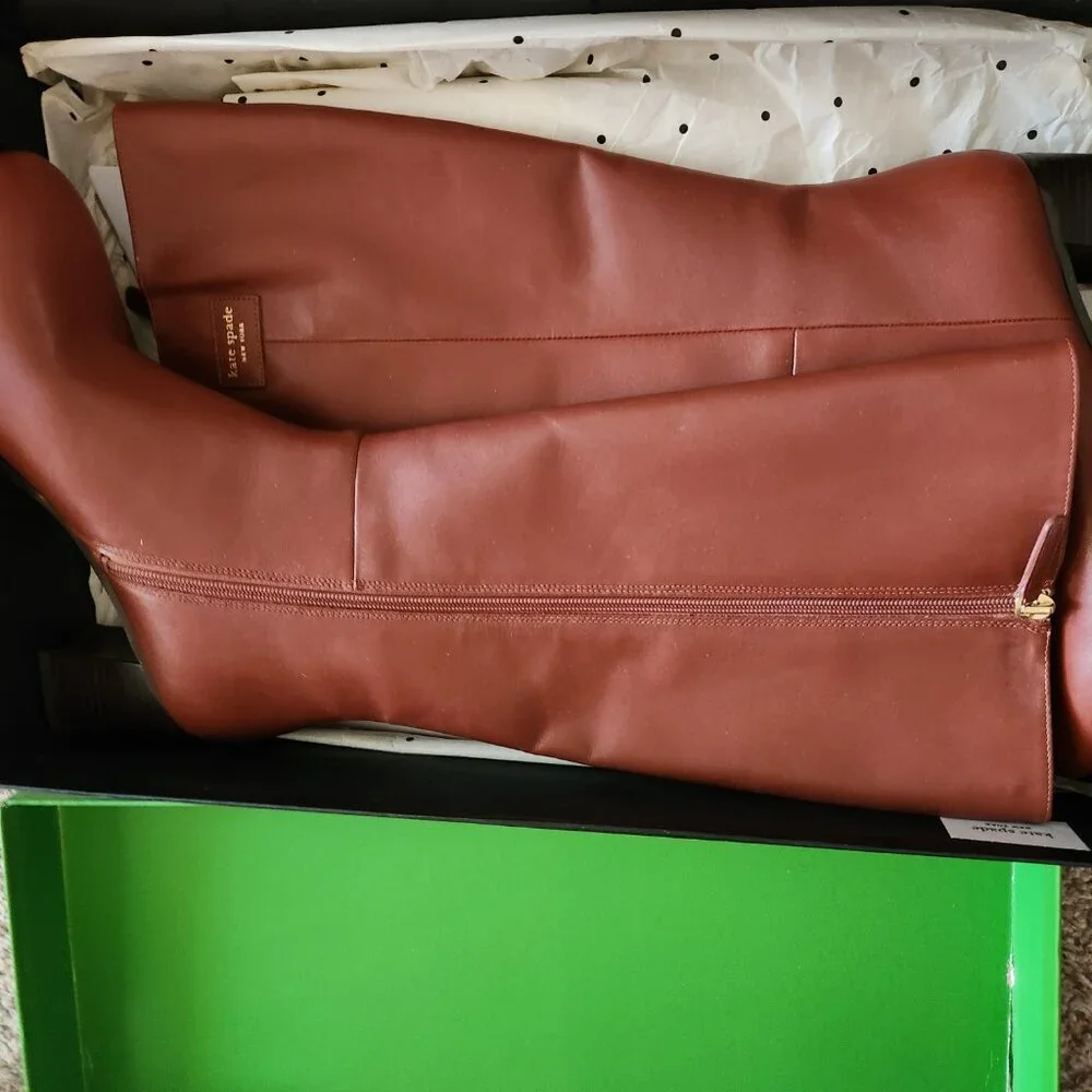 Kate Spade New York Aimee boots. Deep Umber. NIB. Size 9